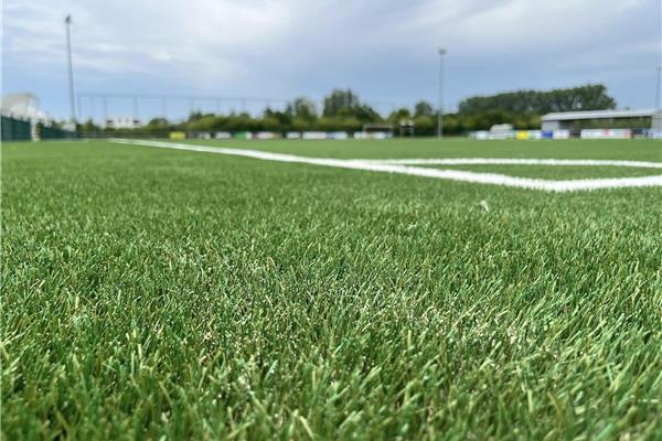 Aménagement terrain de football synthétique - Sportinfrabouw NV